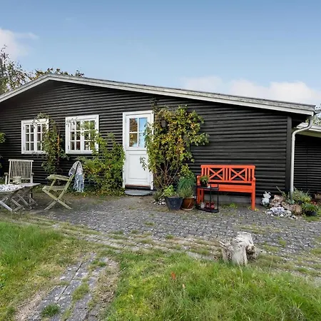 Vakantiehuis In With Kitchen *